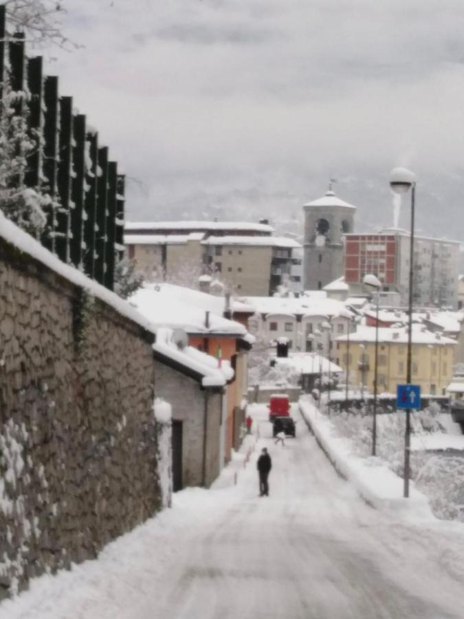 Vila Dietro L'Angolo Sondrio Exteriér fotografie