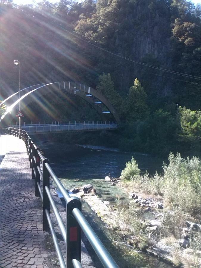 Vila Dietro L'Angolo Sondrio Exteriér fotografie